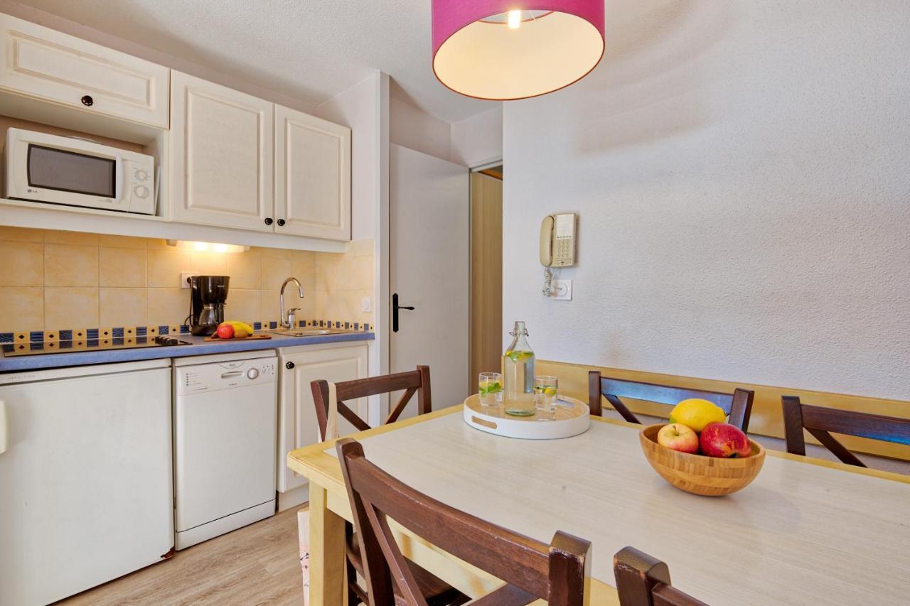 Residence Pierre & Vacances La Pinede Йер Экстерьер фото