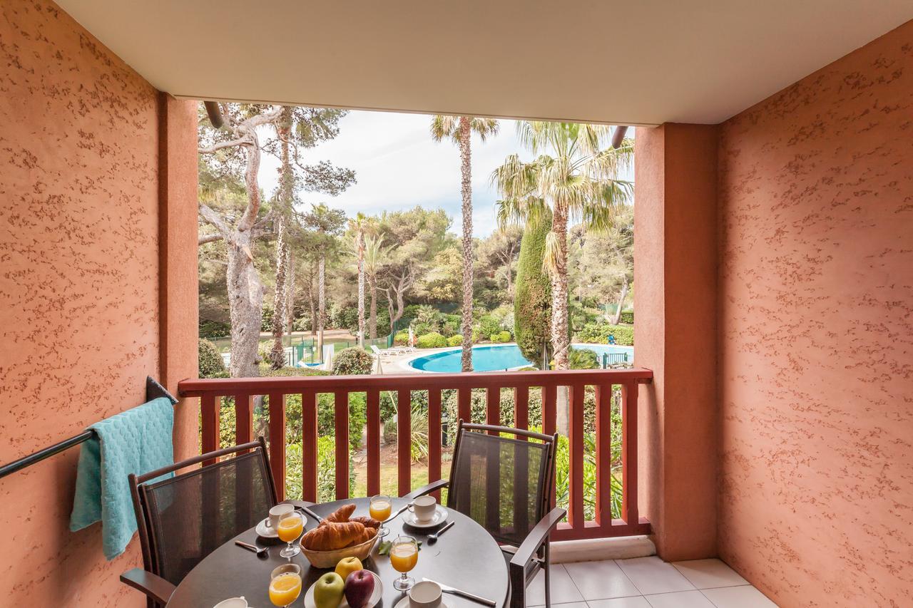 Residence Pierre & Vacances La Pinede Йер Экстерьер фото
