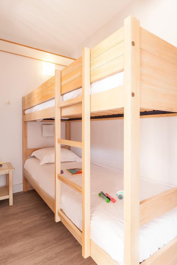 Residence Pierre & Vacances La Pinede Йер Номер фото